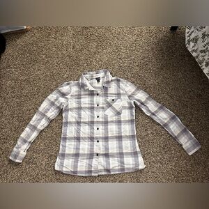 Women’s Patagonia women’s button up shirt